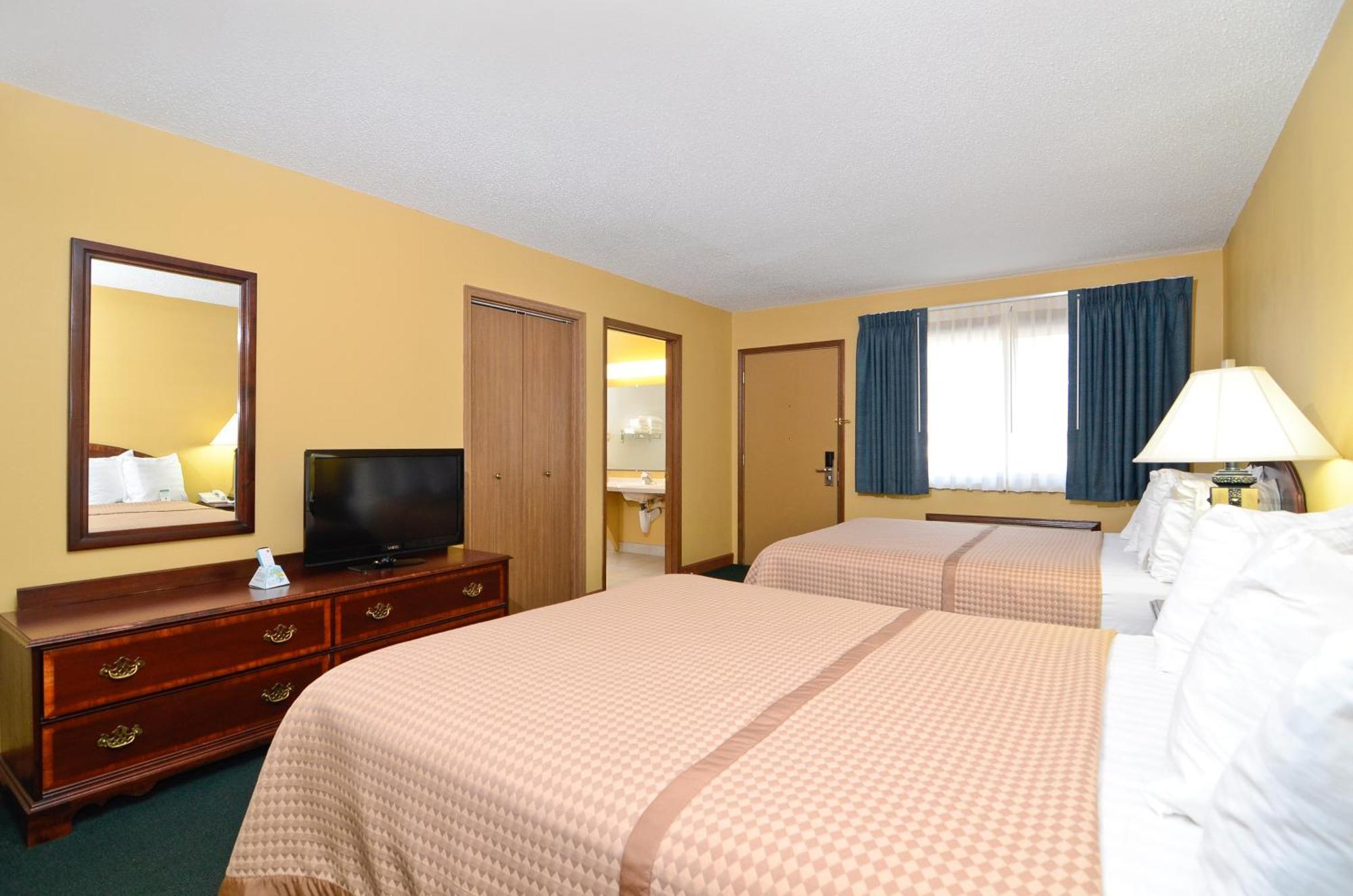 Americas Best Value Inn Iola Ngoại thất bức ảnh