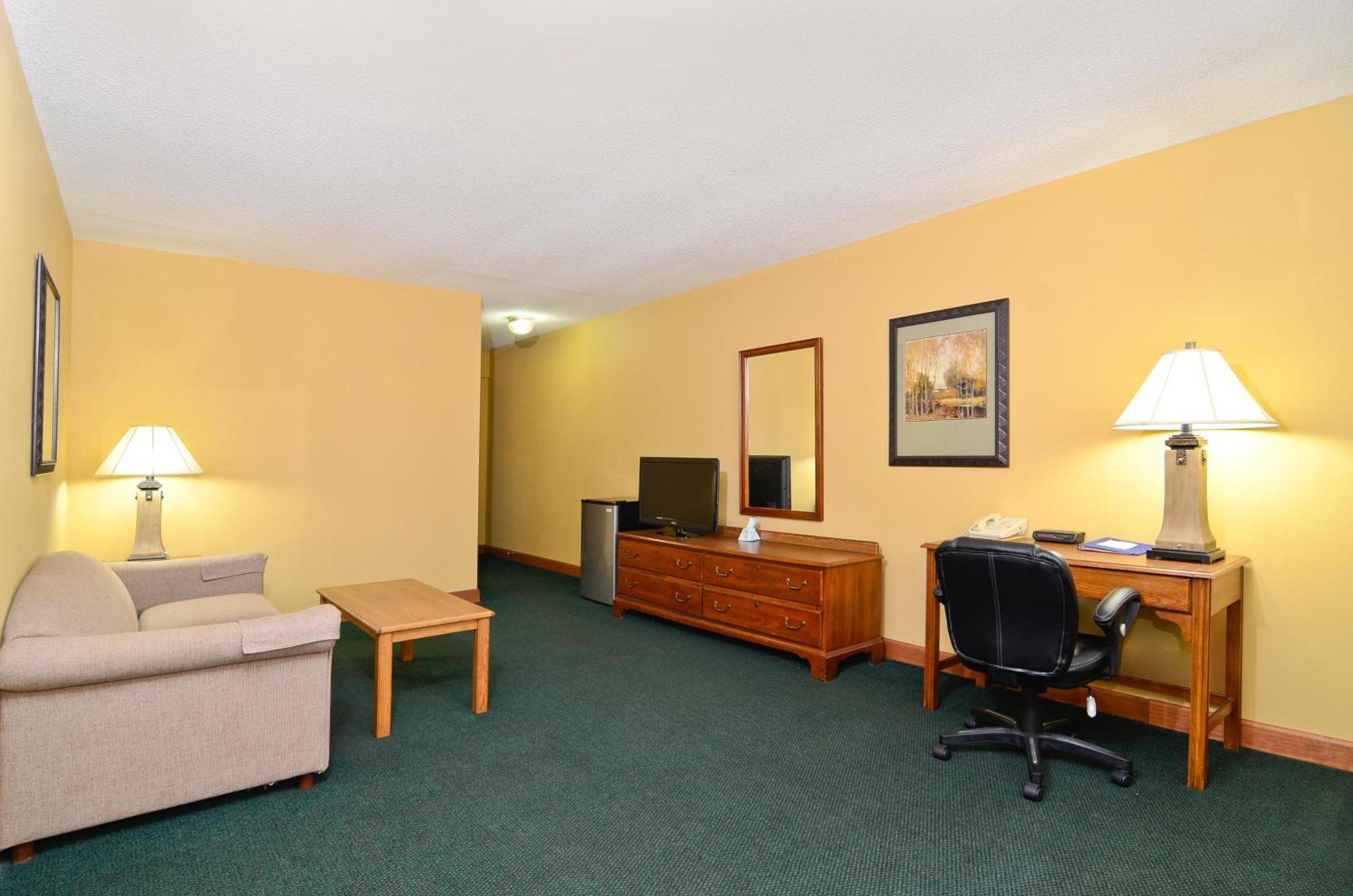 Americas Best Value Inn Iola Ngoại thất bức ảnh